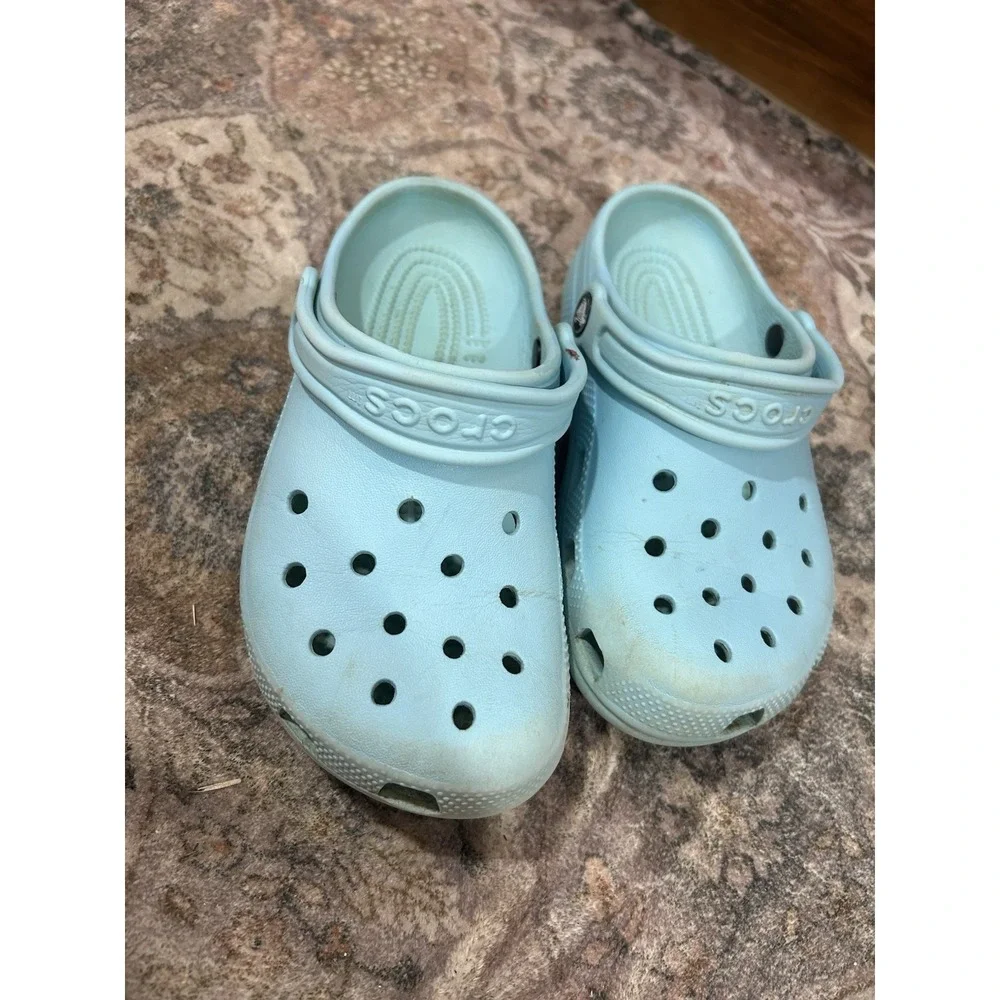 Crocs Kids Blue Classic Clogs Size 2